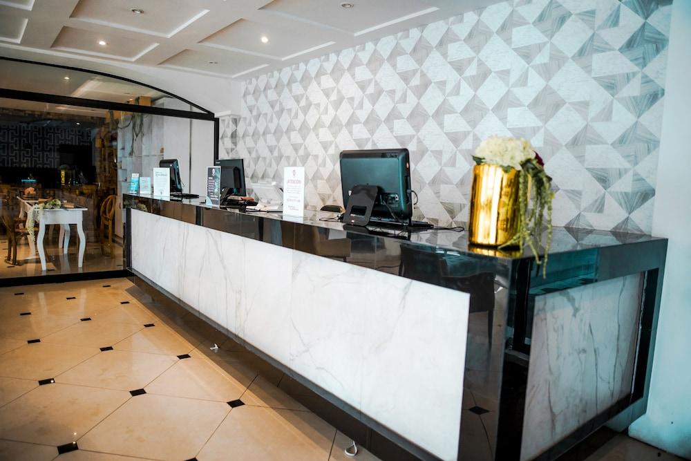 Eh Ejecutivo Urban Hotel Тепик Екстериор снимка