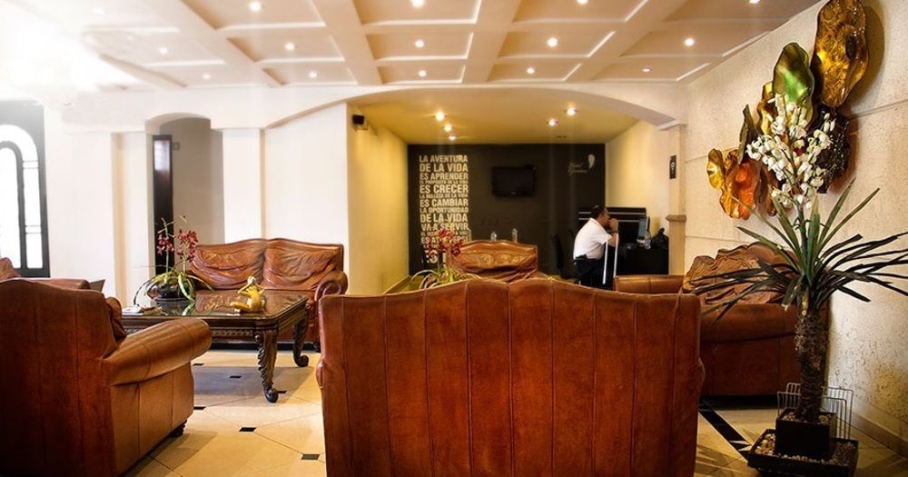 Eh Ejecutivo Urban Hotel Тепик Екстериор снимка